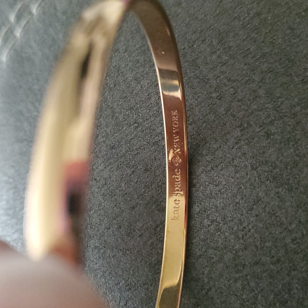 Kate Spade “Stop and Smell the Roses” Gold-Tone Idiom Bangle | Giftable Quote - Picture 3 of 5